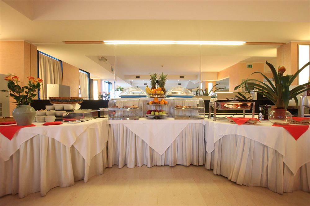 אופרה Golf Hotel Milano מראה חיצוני תמונה