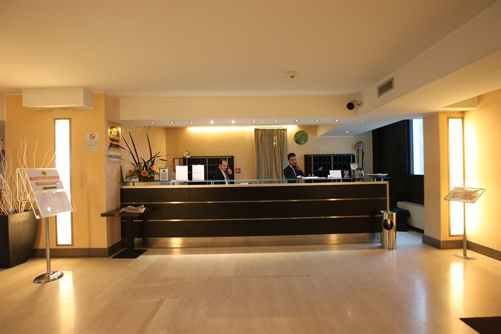 אופרה Golf Hotel Milano מראה חיצוני תמונה